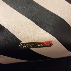 Pink black and white tote bag